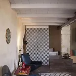 Casa Arco * موديكا